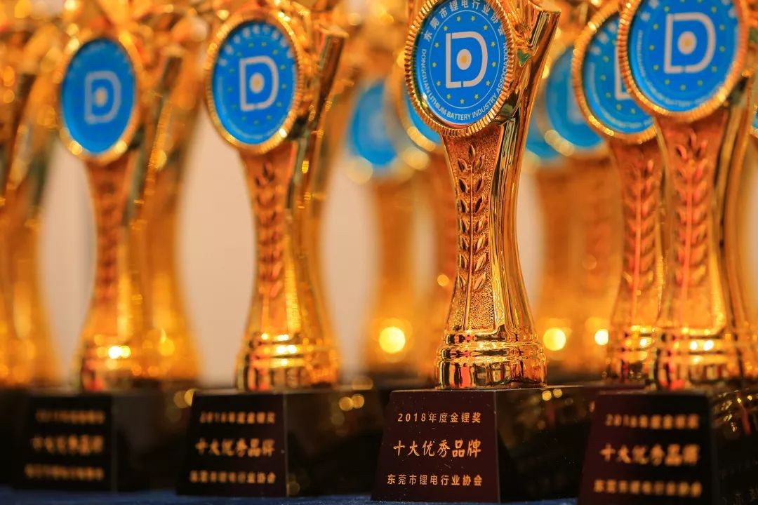 恒溫恒濕試驗箱|冷熱沖擊試驗箱|高低溫試驗箱|快速溫變試驗箱|三綜合試驗箱 恒溫恒濕試驗箱|冷熱沖擊試驗箱|高低溫試驗箱|快速溫變試驗箱|三綜合試驗箱